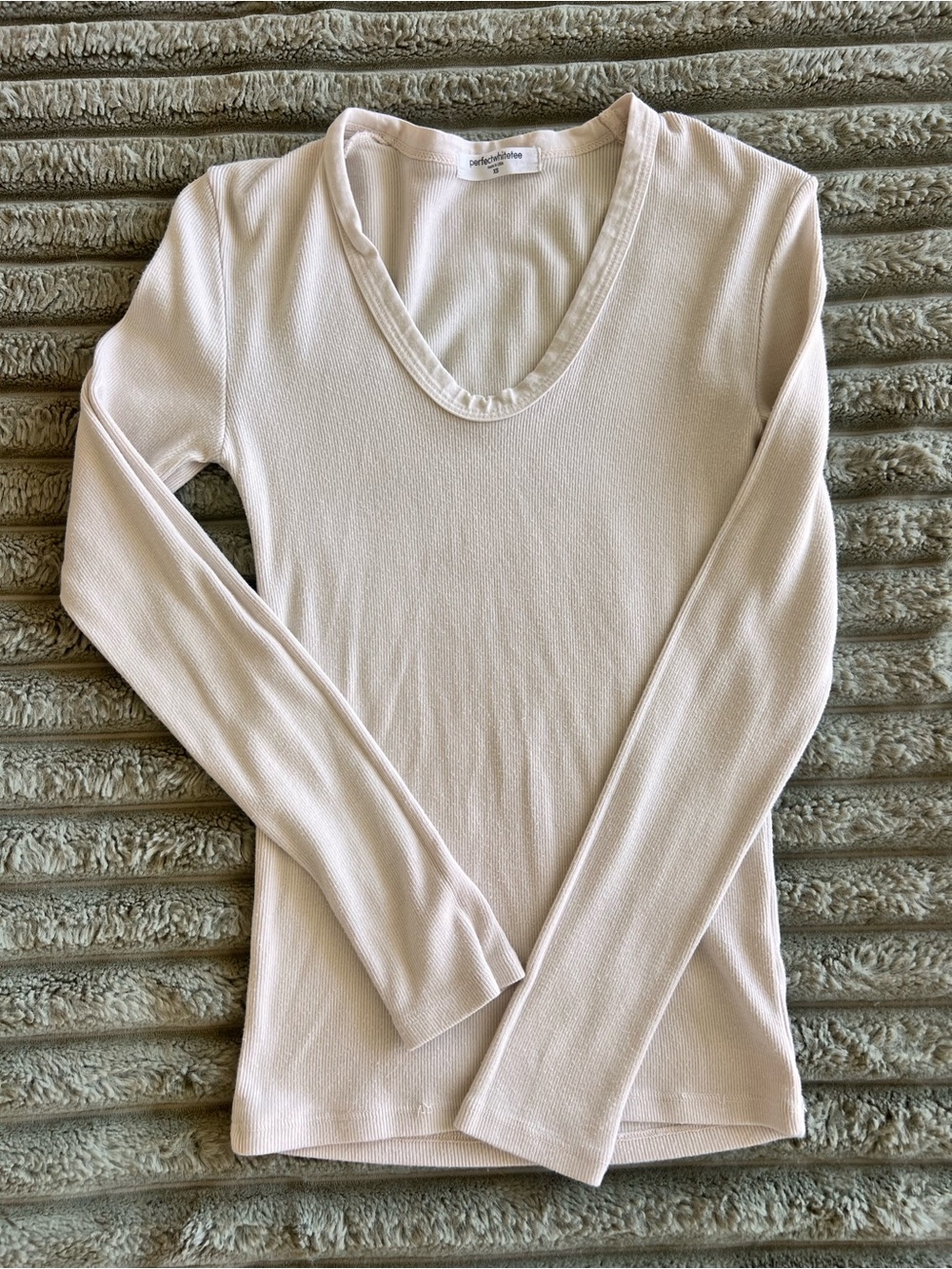 Perfectwhitetee V-Neck Cotton Long Sleeve Top Cream/White Size XS